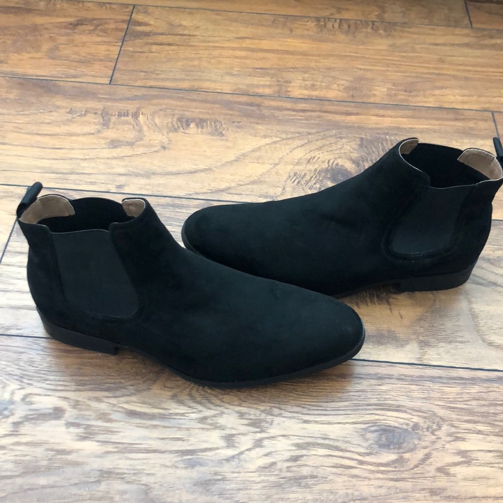 H&M Men’s Chelsea faux suede black boot size 43
